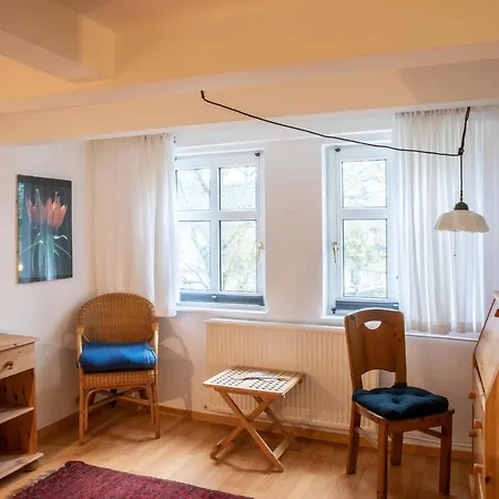 Alte Schule * Oevenum